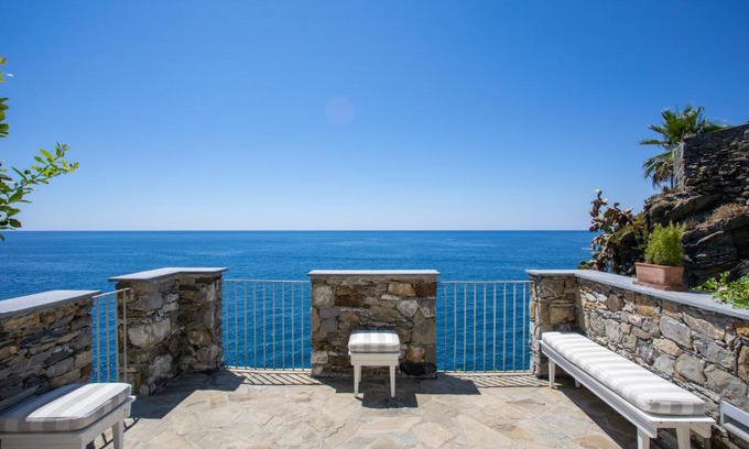 Vernazza Cama Y Desayuno | La Malà - camere di charme