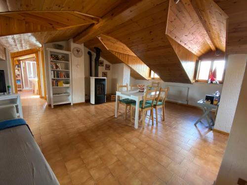 Asiago Apartamento | La Mansardina in centro Asiago