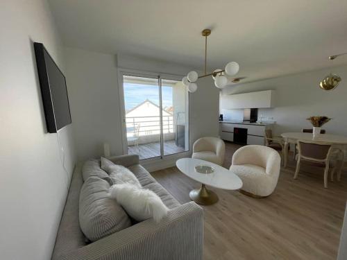 Saint-Martin de Brehal Apartamento | La Marinière