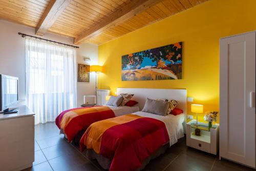 San Basile Cama Y Desayuno | La Mariposa B&B