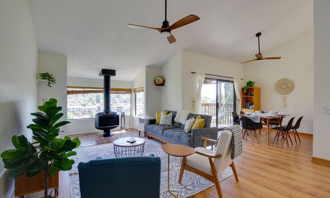 La Mesa Casa | La Mesa Townhome: 15 Mi to San Diego!