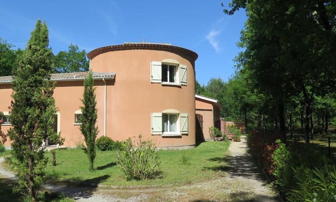 Grayan-Et-L'Hopital Apartamento | La Morandiere