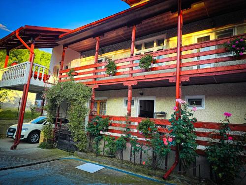 Horezu Casa | La Mosie