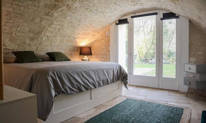 Senlis Casa | La Nonette- Le Charme de la Campagne à 5 mn à Pied du Centre Ville Historique