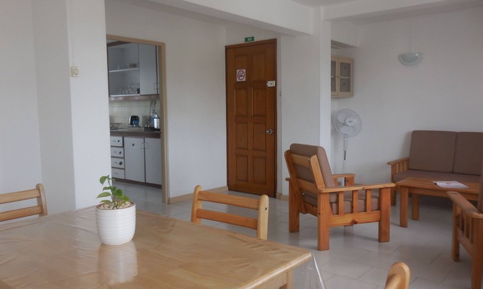 Forest Side Apartamento | The Peninsula - Town Apartment en Curepipe 2