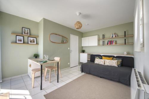 Costieres Apartamento | La Palm Room ~ Climatisation ~ Balcon ~ Parking