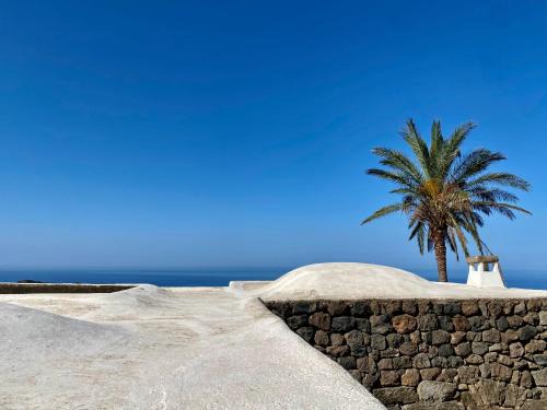 Pantelleria Casa | La Palma & La Luna - Dammuso Retreat