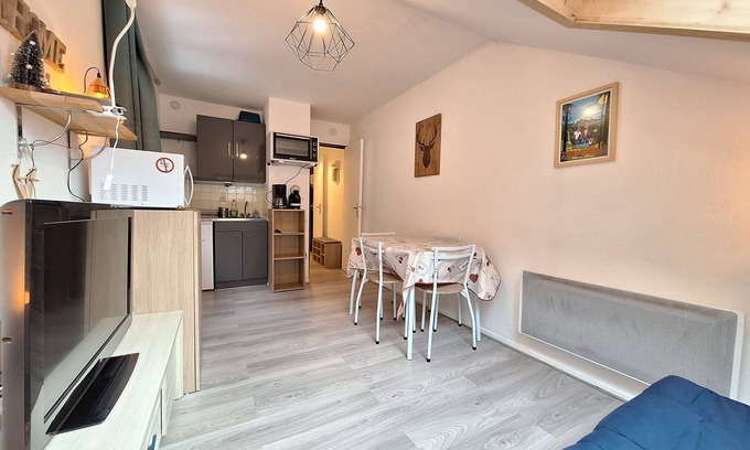 Pyrenees 2000 Apartamento | La Parenthèse - Quiet apartment 100m from ski slopes and shops Pyrenees