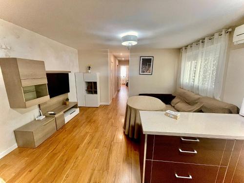 Linares Apartamento | LA PAZ 2 Dormitorios PONDOS