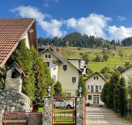 Moeciu de Sus Villa | La Perla