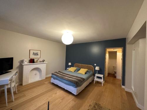 Vertou Cama Y Desayuno | La Pierre Percée - logement indépendant - accès digicode