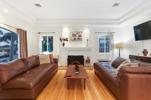Point Loma Casa | La Playa - Charming Bayside Bungalow