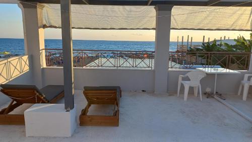 Marathias Apartamento | La Playa
