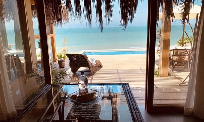 Punta Veleros Cabina | La Playa