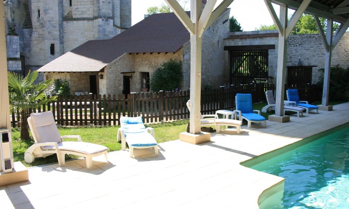 Luze Cabaña | "La Porterie" 4 **** Encantadora casa de campo en una abadía del siglo XII