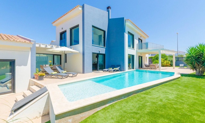 Sa Torre Villa | La Primera - Villa Con Piscina Privada En Sa Torre