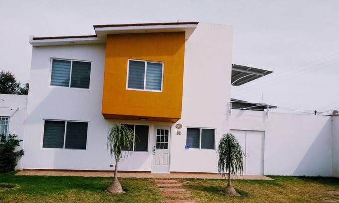 San Martin de las Pirámides Apartamento | La Quinta de Chaco casa residencial entera