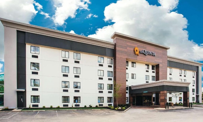 Mason Hotel | La Quinta by Wyndham Cincinnati NE - Mason
