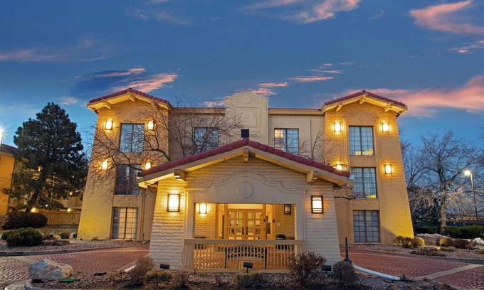 Golden Hotel | La Quinta Inn by Wyndham Denver Golden