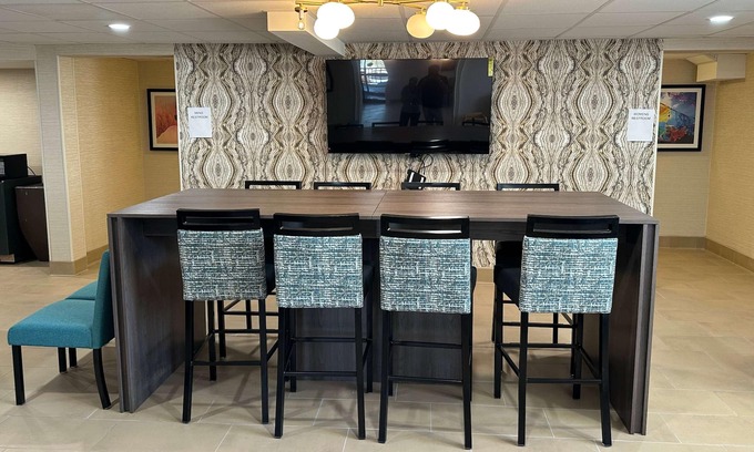 Albuquerque Hotel | La Quinta Inn by Wyndham Albuquerque Airport