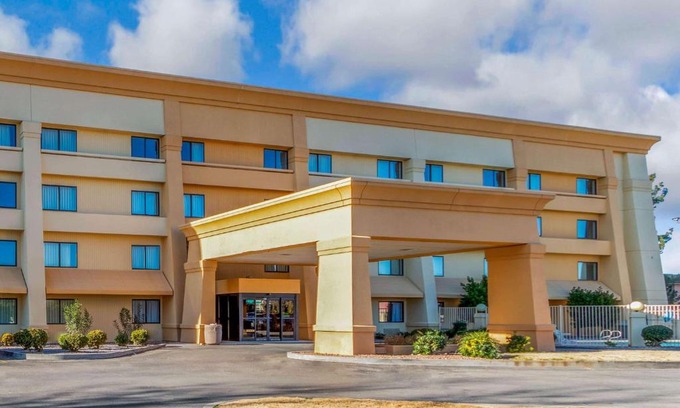 Las Cruces Hotel | La Quinta Inn & Suites by Wyndham Las Cruces Organ Mountain