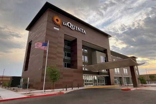 Maryvale Hotel | La Quinta Inn & Suites by Wyndham Phoenix West Glendale
