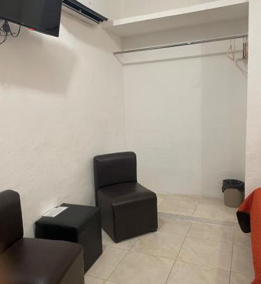 Huay-Pix Casa | La Quinta Perez
