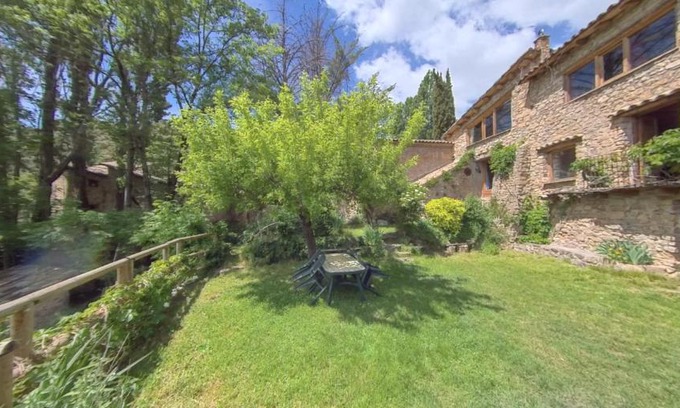 Rivert Casa | La Rectoria de Rivert - Rural Holiday Accomodation