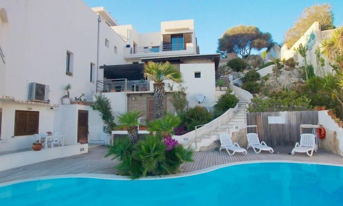 Plemmirio Apartamento | La Rosa by Interhome