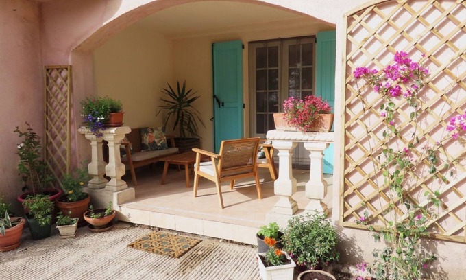 Speracedes Apartamento | LA Rose & Le Loup, eco-vintage gite between sea and mountain