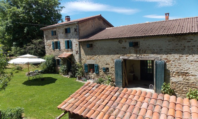 Auzelles Cama Y Desayuno | La Rosière 3