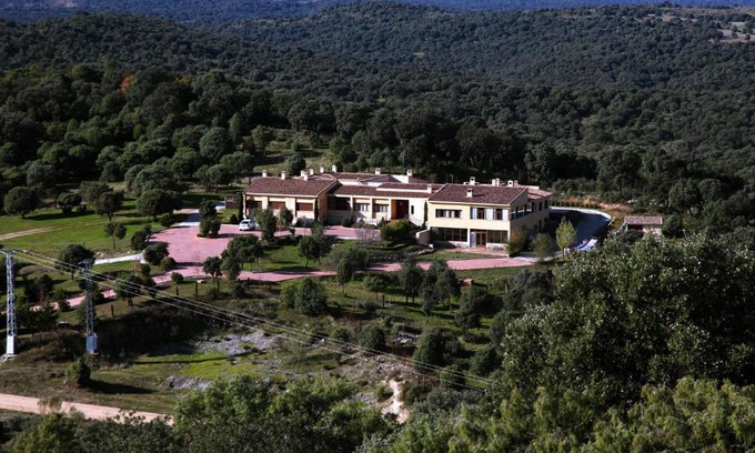 Fresnedilla Casa | La Senda de los Enebros