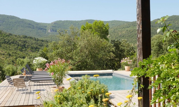 Mayronnes Casa | LA SOURCE, CASA CON PISCINA CALENTADA DE AGUA SALADA CERCA DE LAGRASSE, PARA DORMIR 9