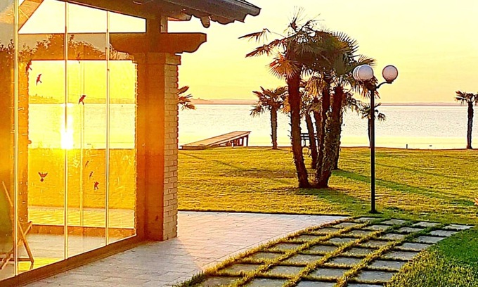 San Feliciano Casa | La Spiaggia by Interhome
