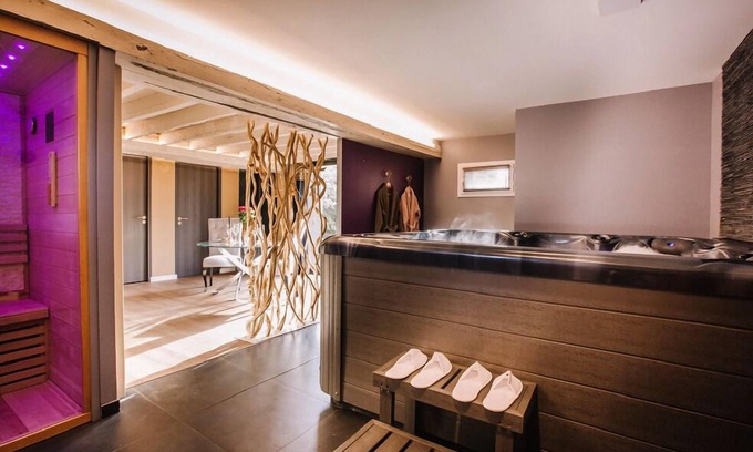 Argentre-du-Plessis Apartamento | Suite-Apartamento-Bañera de hidromasaje-Apartamento-Terraza