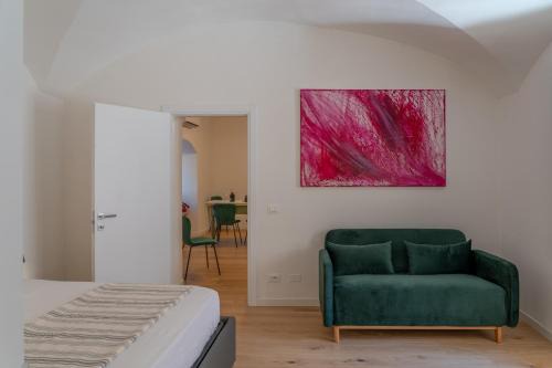 Old Town Apartamento | La Suite dell'Arco - Modern one bedroom - ItalyWeGo