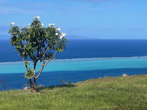 Teahupoo Casa | La Suite Vue Lagon