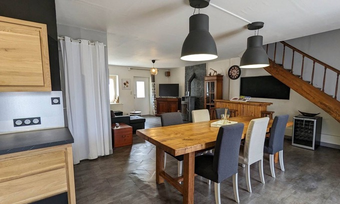 Messas Casa | La Talonnière, Maison de Village Avec Terrasse