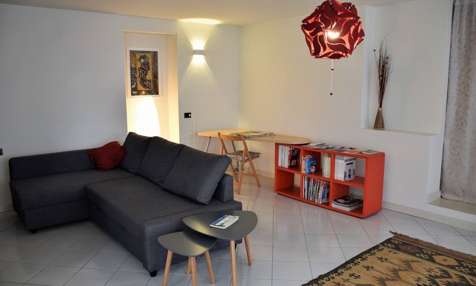 Aosta Apartamento | La Tana del Riccio - house with garden on the hill of Aosta