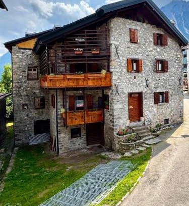 Forni di Sopra Apartamento | La Tana dell'Orso