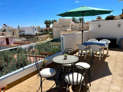 Carboneras Apartamento | La terraza de Jimena