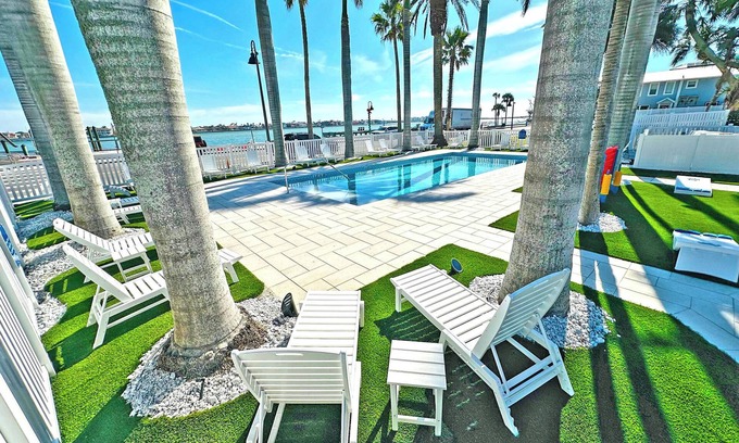 Pass-a-Grille Historic District Apartamento | La Tortuga Historic Downtown Pass A Grille St Pete Beach 3