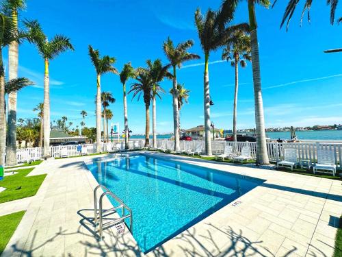 Pass-a-Grille Historic District Apartamento | La Tortuga Historic Pass A Grille St Pete Beach 14