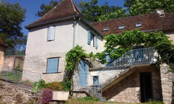 Creysse Casa | LA TOUR - CREYSSE - Gîte