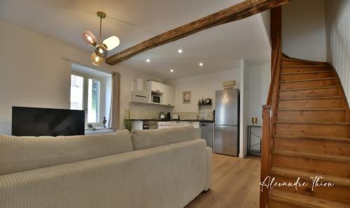 Vertrieu Apartamento | "La Tour", Logement cosy, au calme