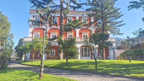 Vico Equense Complejo | La Tuja Relais du Parc