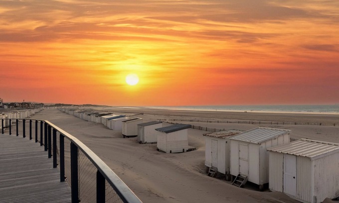 Port Apartamento | La Vague vue sur l'Antre du dragon