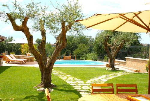 Rome Cama Y Desayuno | La Valle dei Casali B&B con Piscina e Natura a Roma
