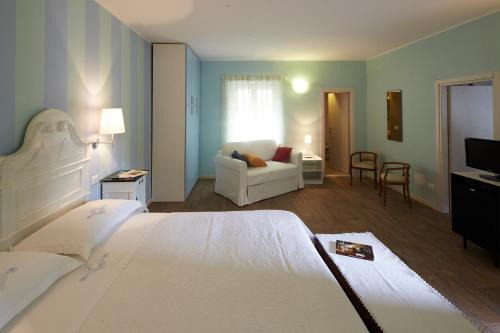 Val di Sur-San Michele Cama Y Desayuno | La Vecchia Latteria - B & B