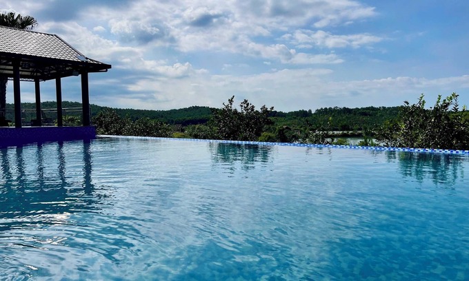 Huong Thuy Complejo | La Vela Legacy Resort